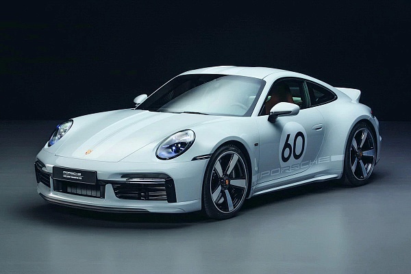 Porsche представляет новый эксклюзивный спорткар 911 Sport Classic