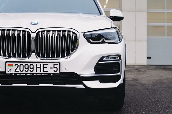 Новый BMW X5 - теперь от 50 тысяч евро