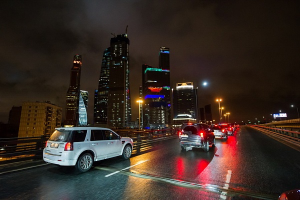 Идем на рекорд Гиннесса в честь 70-летия Land Rover