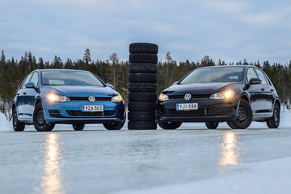 Тест зимних шипованных шин 205/55 R16: "Хакка" против всех