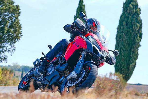 Новый турэндуро Ducati Multistrada V2 - в Беларуси в 2022 году